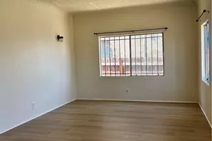 1120 W 85th, Los Angeles, CA 90044 - Photo 9