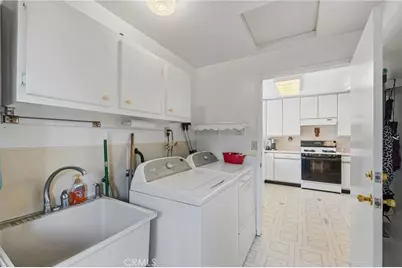9606 Maplewood, Bellflower, CA 90706 - Photo 29