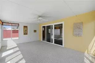 9606 Maplewood, Bellflower, CA 90706 - Photo 15