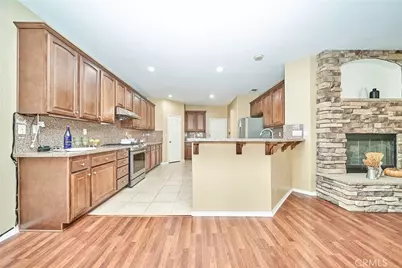1043 Hawthorne, Hemet, CA 92545 - Photo 11