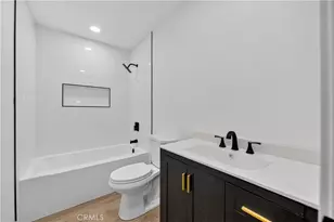 26790 Oakmont Dr, Sun City, CA 92586 - Photo 21