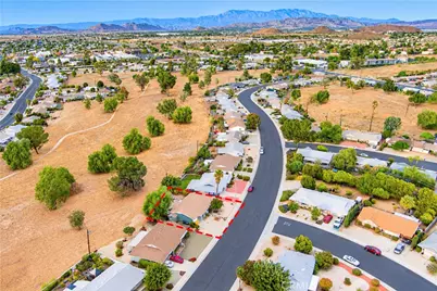 26790 Oakmont Drive, Sun City, CA 92586 - Photo 35