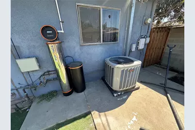 8241 Elmont, Pico Rivera, CA 90660 - Photo 13