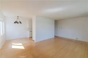 939 E Appleton St, Long Beach, CA 90802 - Photo 11