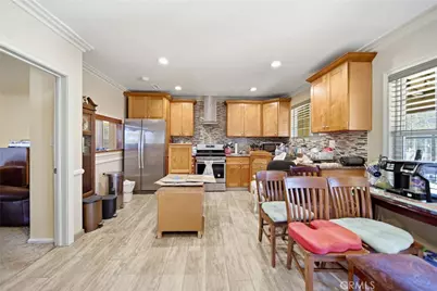 13500 Pierce, Pacoima, CA 91331 - Photo 27