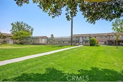 4694 Madrid Way #38C, Huntington Beach, CA 92649 - Photo 3