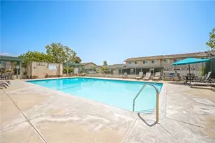 4694 Madrid Way, Huntington Beach, CA 92649 - Photo 5