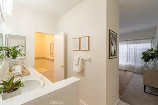 16211 Downey, Paramount, CA 90723 - Photo 15