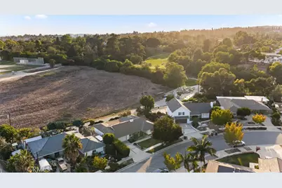 780 Arroues Drive, Fullerton, CA 92835 - Photo 35