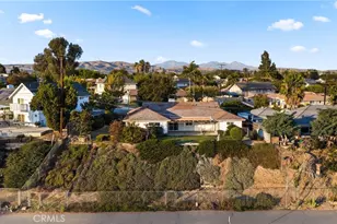 780 Arroues Dr, Fullerton, CA 92835 - Photo 37