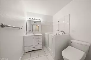 955 E 3rd St, Long Beach, CA 90802 - Photo 13