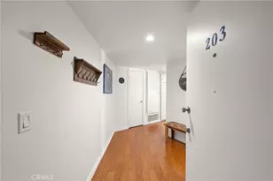 955 E 3rd St, Long Beach, CA 90802 - Photo 5