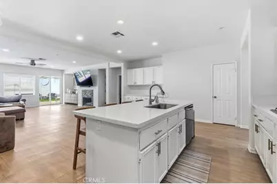 28281 Daffodil, Murrieta, CA 92563 - Photo 7