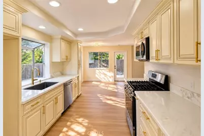 7302 Canyon View Lane, Lemon Grove, CA 91945 - Photo 7
