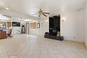 21515 Lou Ann Ct, Nuevo, CA 92567 - Photo 3