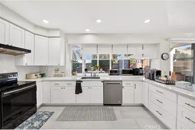 16603 Blackburn Drive, La Mirada, CA 90638 - Photo 17