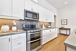112 Parkwood, Irvine, CA 92620 - Photo 9