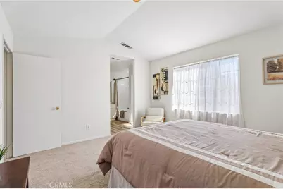 7210 Paseo Del Rio, Commerce, CA 90040 - Photo 17