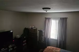 901 E 102nd, Los Angeles, CA 90002 - Photo 9