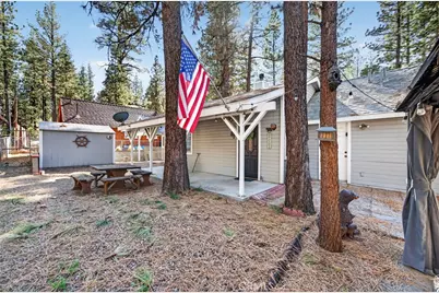 518 W Aeroplane, Big Bear City, CA 92314 - Photo 11