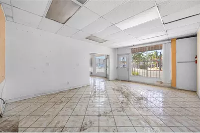 725 S Main Street, Santa Ana, CA 92701 - Photo 9
