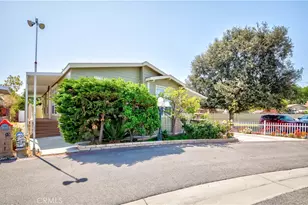 15 Pine Via, Anaheim, CA 92801 - Photo 3