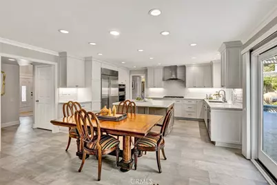 394 S Smokeridge, Anaheim Hills, CA 92807 - Photo 19