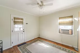 1539 W 94th Pl, Los Angeles, CA 90047 - Photo 23