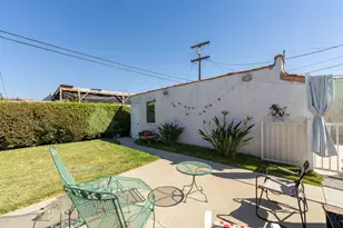 1539 W 94th Pl, Los Angeles, CA 90047 - Photo 43
