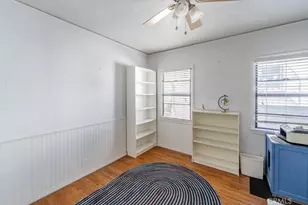 1539 W 94th Pl, Los Angeles, CA 90047 - Photo 31