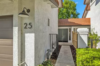 25 Clover Hill Lane #106, Laguna Hills, CA 92653 - Photo 3