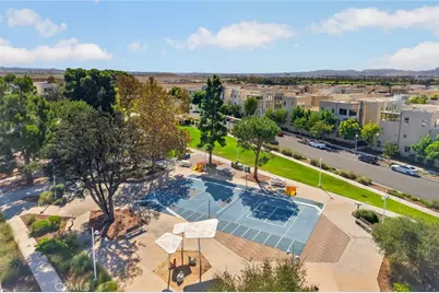 324 Magnet, Irvine, CA 92618 - Photo 55