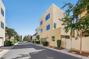 324 Magnet, Irvine, CA 92618 - Photo 41