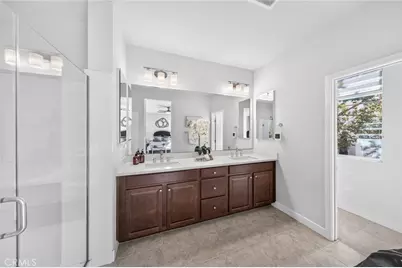 324 Magnet, Irvine, CA 92618 - Photo 19