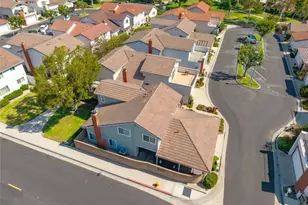 11389 Nayshon Ct, Cypress, CA 90630 - Photo 19