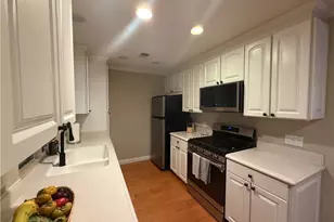 5651 E Plaza De Santos, Anaheim, CA 92807 - Photo 7