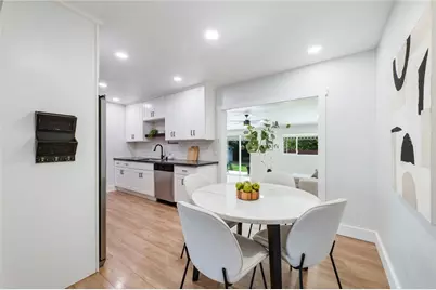 35005 Comberton, Yucaipa, CA 92399 - Photo 7