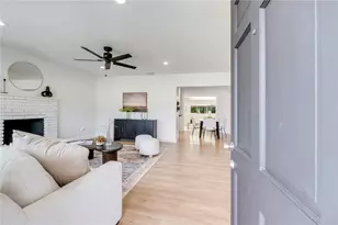 35005 Comberton, Yucaipa, CA 92399 - Photo 3