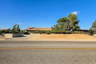 14760 Hopland, Victorville, CA 92394 - Photo 25