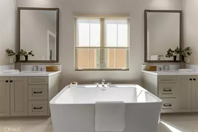 100 Bozeman, Irvine, CA 92602 - Photo 47