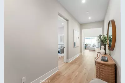 100 Bozeman, Irvine, CA 92602 - Photo 5