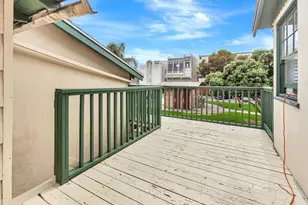 16432 25th St, Sunset Beach, CA 90742 - Photo 9