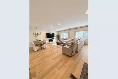 39 Walnut, Anaheim, CA 92801 - Photo 5