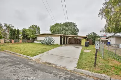 643 W Ramona Drive, Rialto, CA 92376 - Photo 7