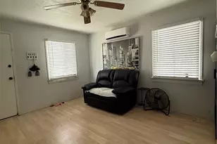 1336 1336 1/2 S Knott, Anaheim, CA 92804 - Photo 3