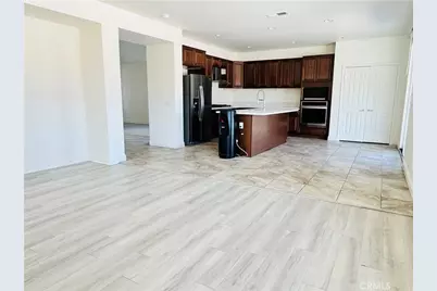 15899 Yosemite, Victorville, CA 92394 - Photo 29