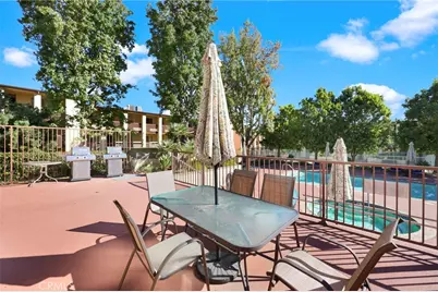 2501 Temple #116, Signal Hill, CA 90755 - Photo 17