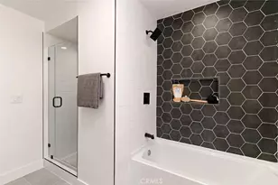 1050 S Plymouth, Los Angeles, CA 90019 - Photo 21