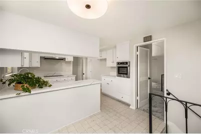 1877 Swan Circle, Costa Mesa, CA 92626 - Photo 19