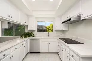 1877 Swan Cir, Costa Mesa, CA 92626 - Photo 17